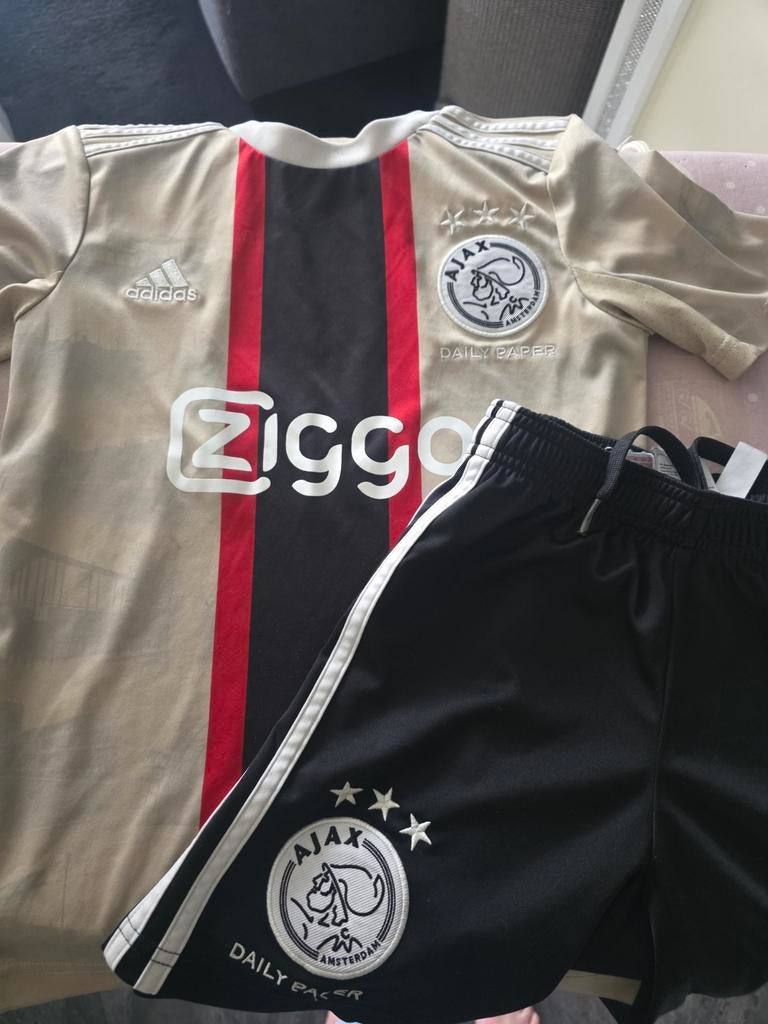Ajax tenue 140 origineel, Maat XS of kleiner, Ophalen of Verzenden, Set