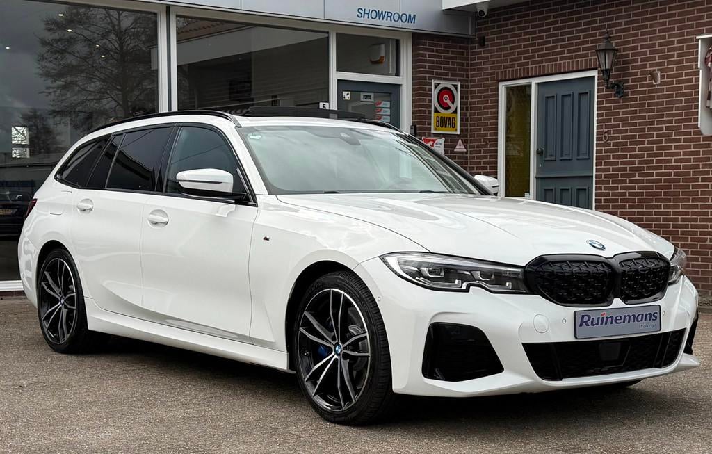 BMW 3-serie Touring M340i xDrive High Executive / PANO / LED, Auto's, BMW, Wit, 374 pk, Vierwielaandrijving, 2998 cc