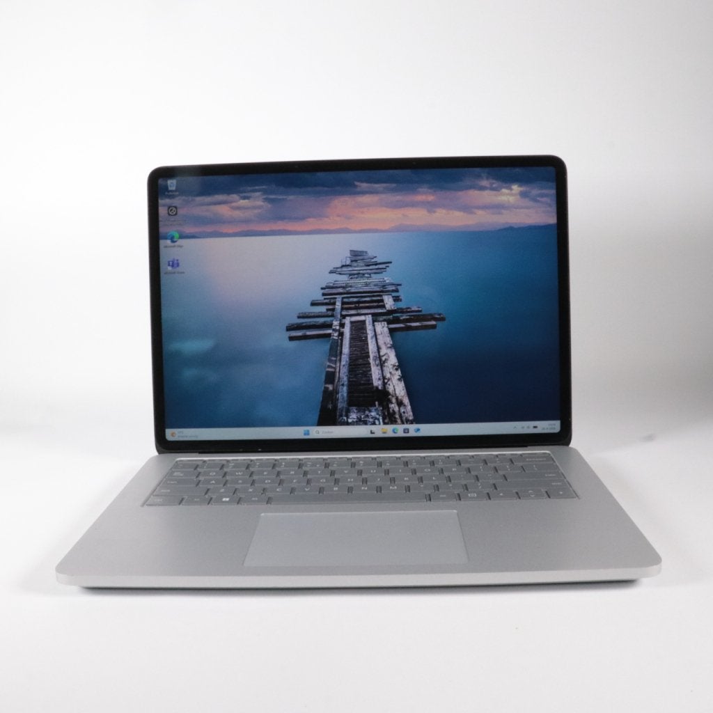 Microsoft Surface Laptop Studio i7 32GB 1TB RTX 3050 - ZGAN, Microsoft, Zo goed als nieuw, Support@microsoft.com, Microsoft Corporation
One Microsoft Way
Redmond, WA 98052-6399
USA