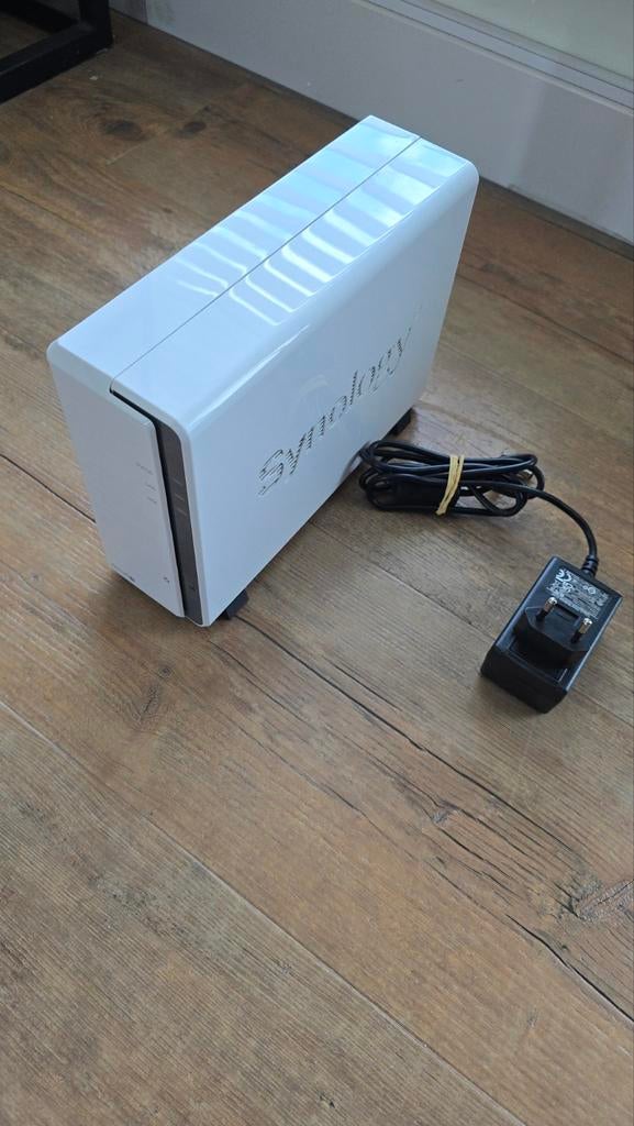 ≥ Synology DS120J & 4TB WD Red Plus HDD — Harde schijven — Marktplaats