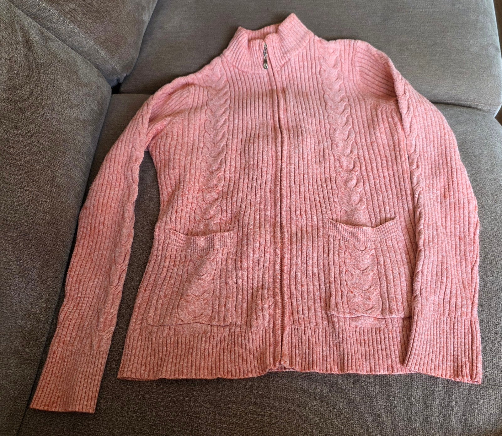 Roze gebreid vest met rits en zakken, Onbekend, Ophalen of Verzenden, Zo goed als nieuw, Roze
