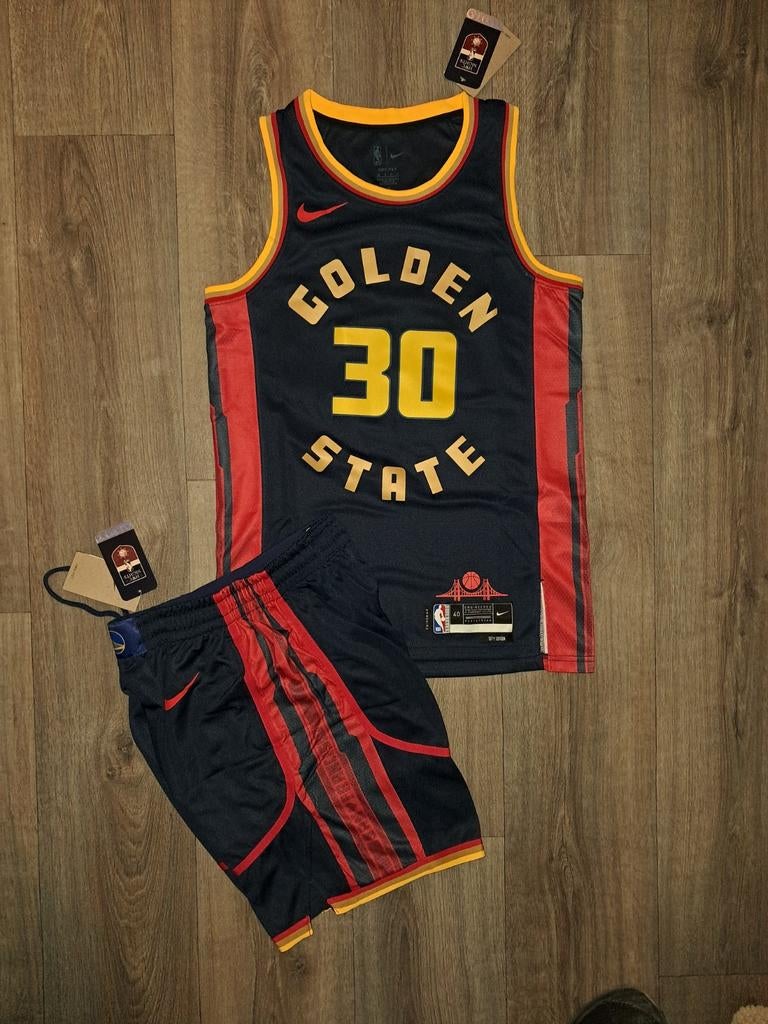NBA Golden State Warriors Curry basketbal tenue maat S, Sport en Fitness, Basketbal, Ophalen of Verzenden, Nieuw, Kleding