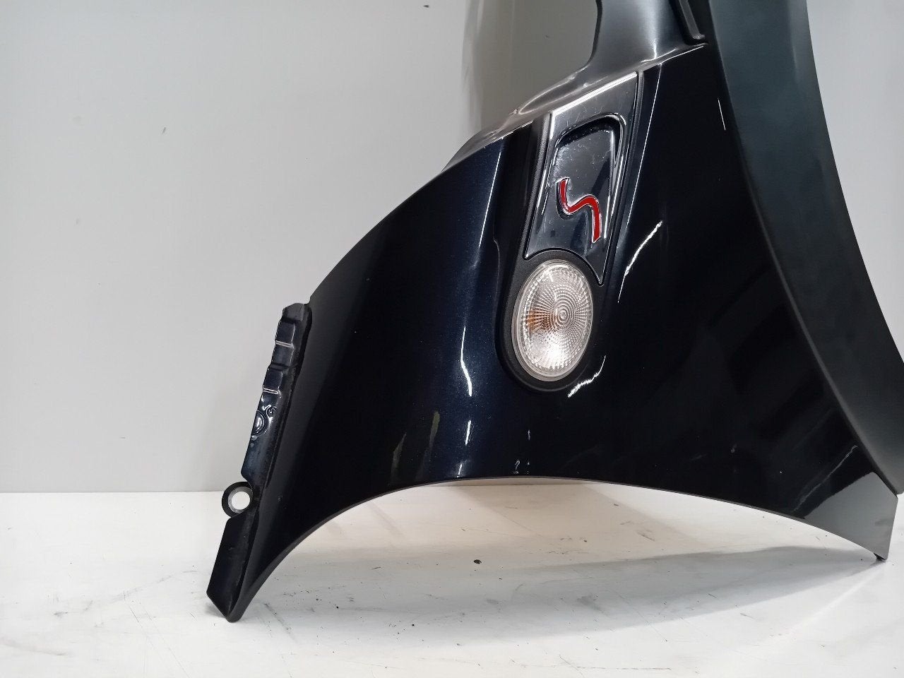 Spatbord rechts voor Mini Mini, Onderdelen@venauto.nl, Van der Ven Autorecycling B.V., Gebruikt, Ettenseweg 76, 4706 PB Roosendaal, The Netherlands