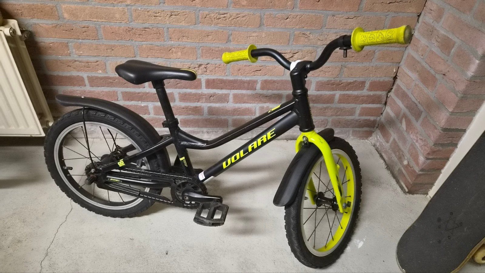 Volare kinderfiets 16 inch - t.e.a.b, Ophalen, Terugtraprem, Volare, 16 tot 20 inch