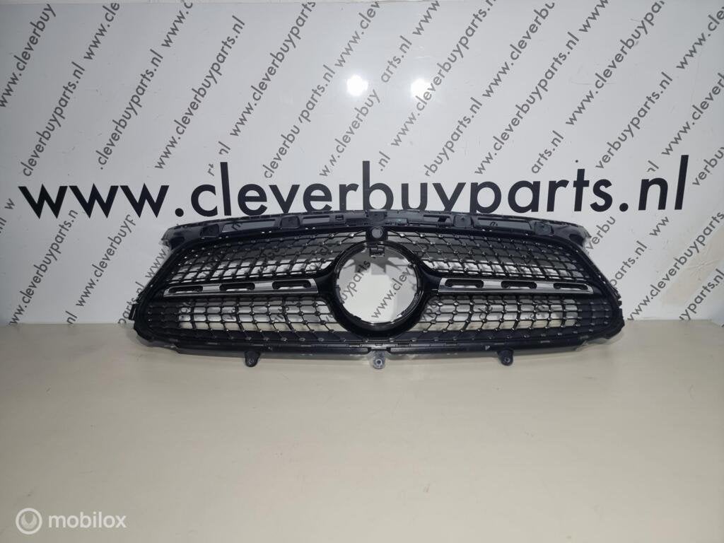 Grill Mercedes GLA-klasse H247 ('20->) A2478889301, Gebruikt, Mercedes-Benz, Ophalen of Verzenden