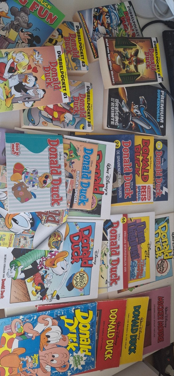Grote collectie Donald Duck stripboeken en pockets, Meerdere stripboeken, Ophalen of Verzenden, Gelezen, Walt Disney