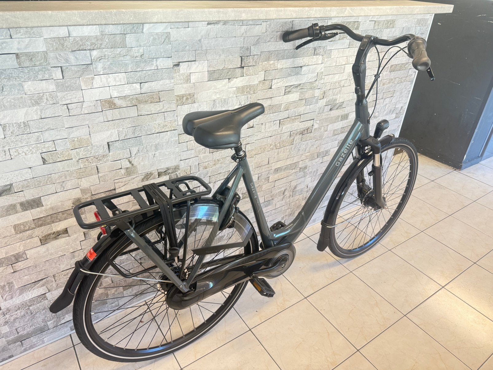 NIEUWSTAAT-Gazelle Oranje Damesfiets D57cm. V7. 1jaar oud., Ophalen, Versnellingen, 56 cm of meer, Zo goed als nieuw
