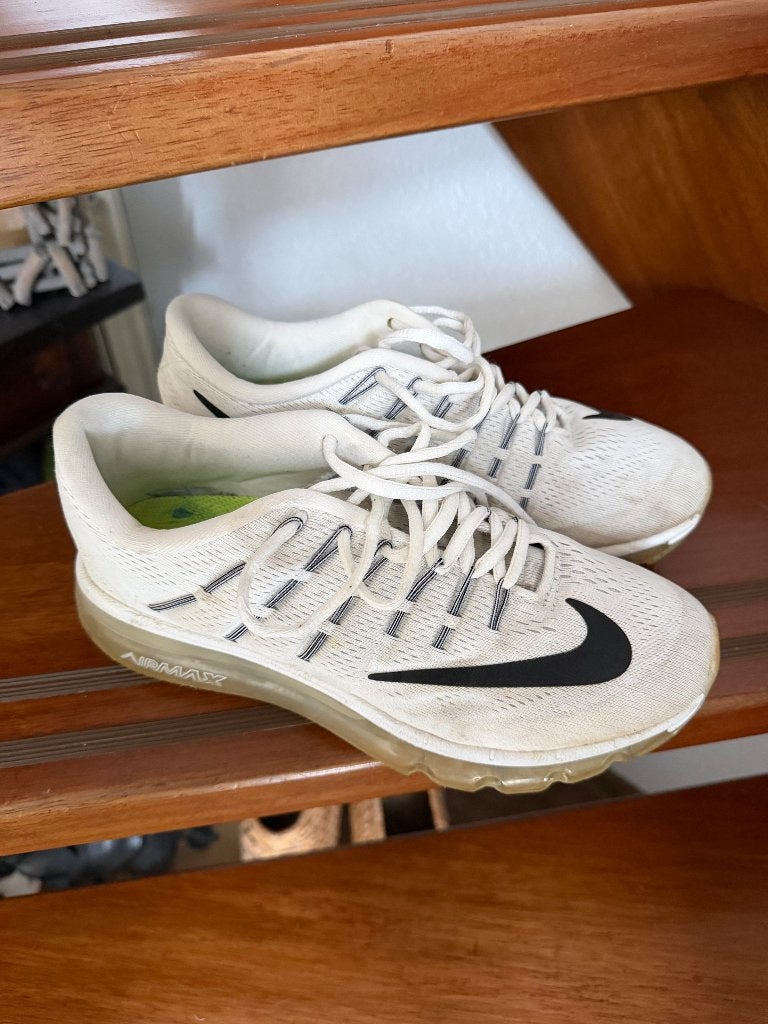 Nike air schoenen, Wit, Nike, Ophalen of Verzenden, Sneakers of Gympen