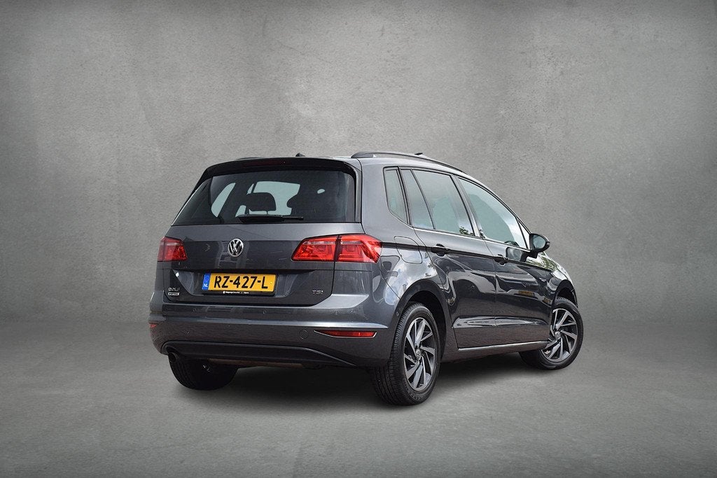 Volkswagen Golf Sportsvan 1.2 TSI Highline | Camera | Cruise, Gebruikt, 4 cilinders, Alcantara, Golf Sportsvan