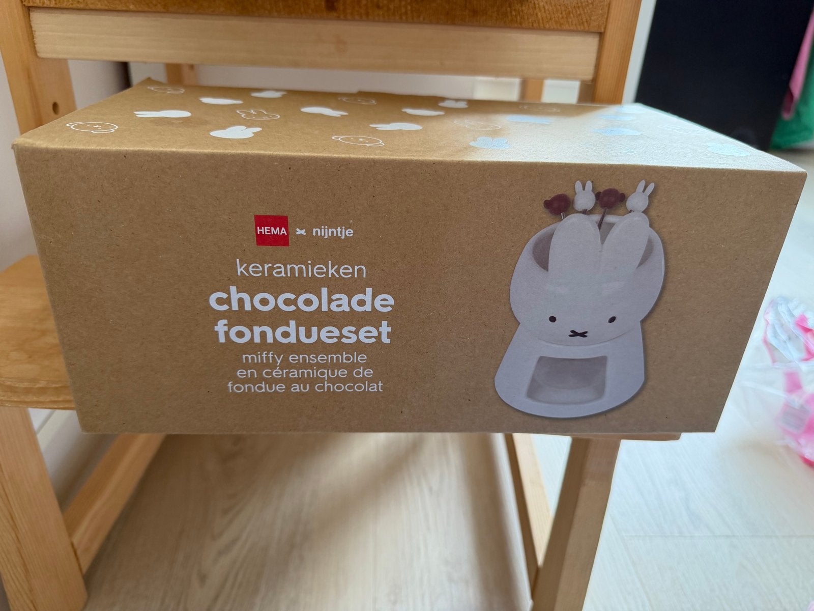 Nieuw HEMA x Nijntje keramieken chocolade fondueset, Ophalen, Overige typen, Nieuw, Steen/keramiek
