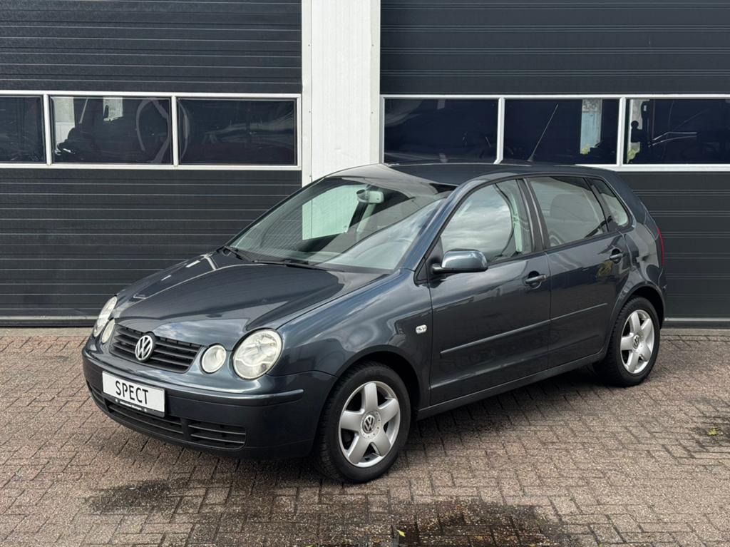 Volkswagen Polo 1.4 Highline | Airco | Cruise | BT Radio |, Auto's, Voorwielaandrijving, 15 km/l, 4 cilinders, Blauw