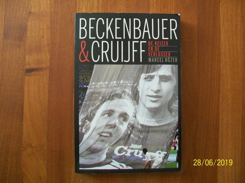 Beckenbauer & Cruijff - Marcel Rözer, Verzamelen, Verzenden, Zo goed als nieuw, Boek of Tijdschrift