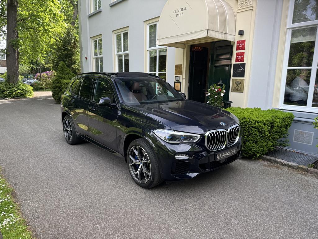 BMW X5 xDrive40i, Pano, H&K, Memory (bj 2020, automaat), Auto's, BMW, Gebruikt, Blauw, 340 pk, Leder
