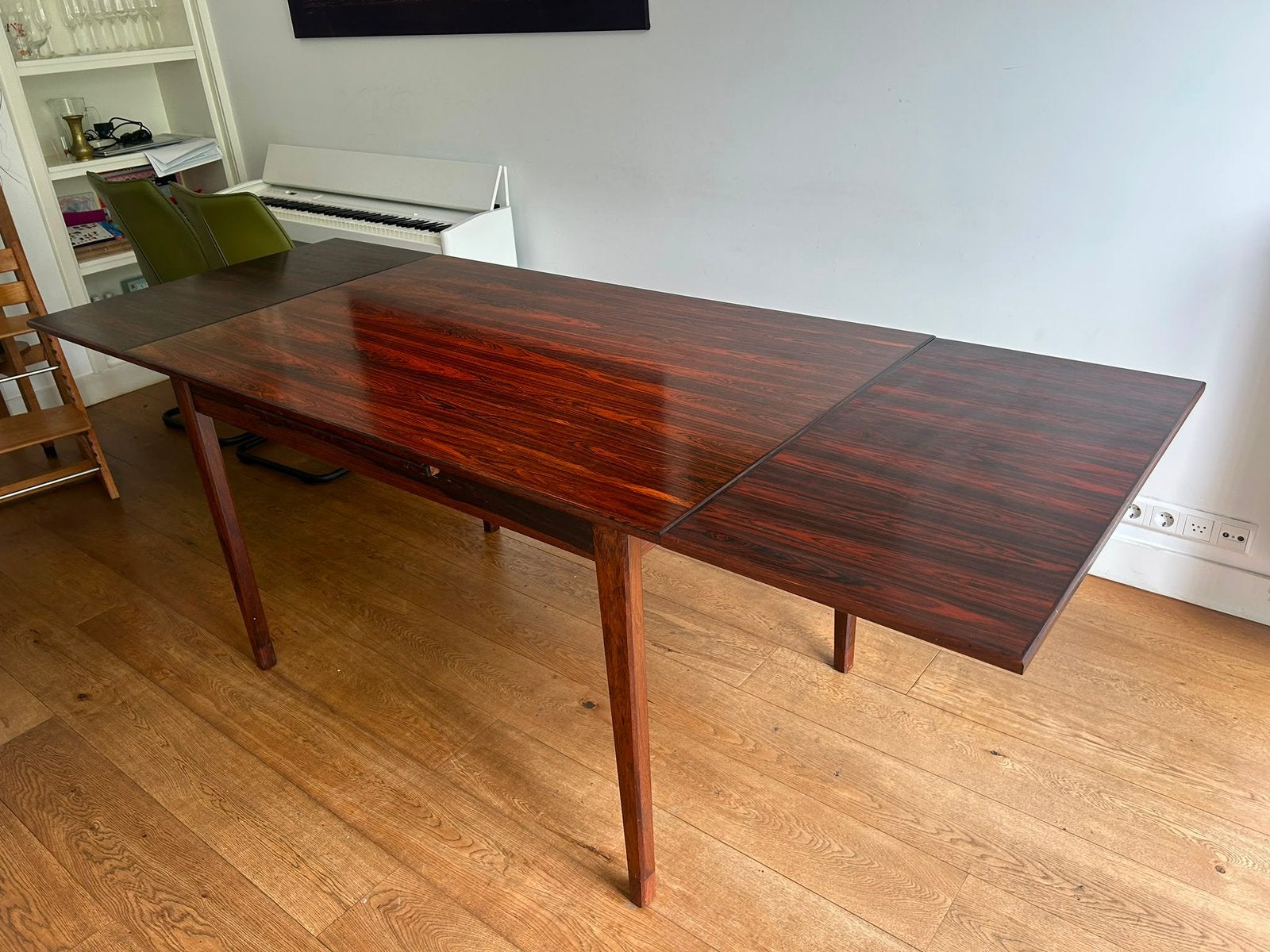 Rio pallisander rosewood eettafel - uitschuiftafel - design, Huis en Inrichting, Tafels | Eettafels, Ophalen, Gebruikt, 200 cm of meer