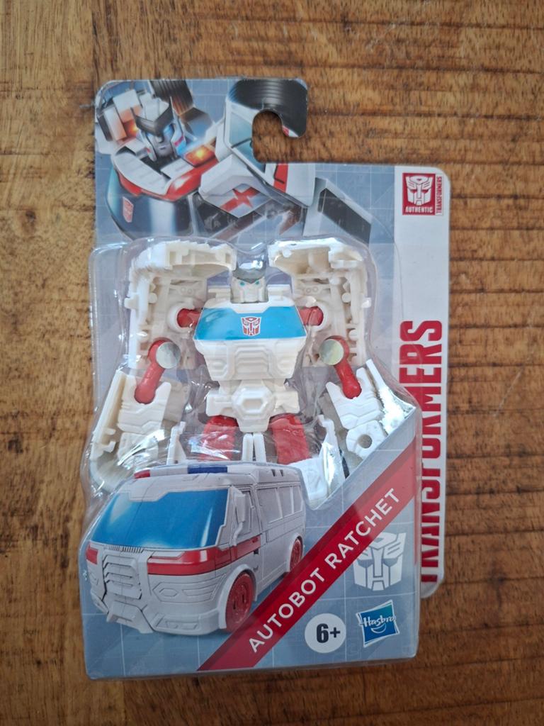 Transformers Autobot Ratchet actiefiguur nieuw in verpakking, Ophalen of Verzenden, Nieuw
