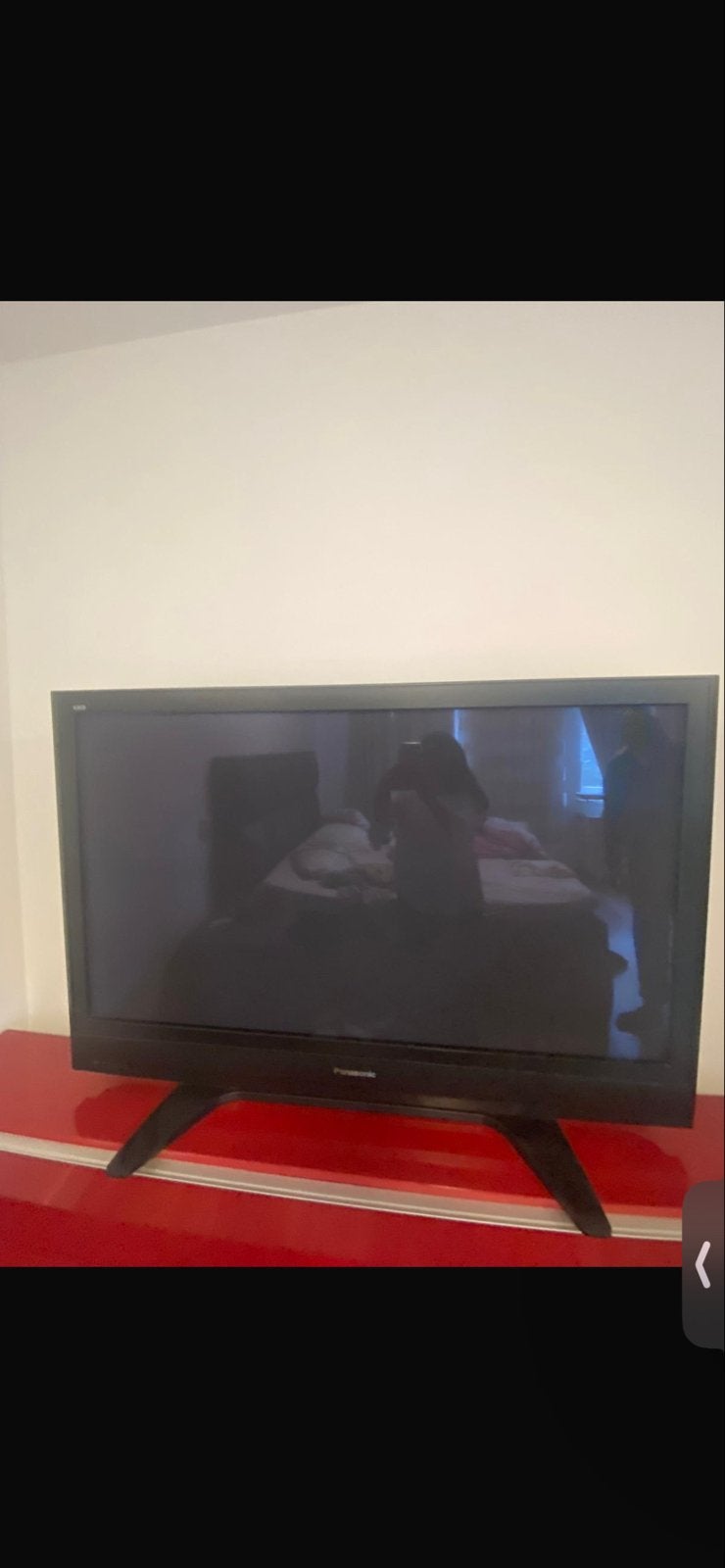 Gratis: Sony TV en dubbel delige TV-meubel (wegens verhuizin, Ophalen, Gebruikt, Sony