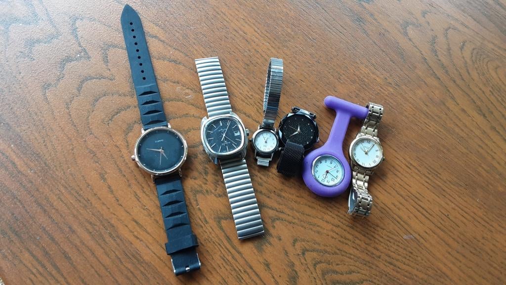Diverse horloges voor de hobbyist - niet werkend, Sieraden, Tassen en Uiterlijk, Horloges | Heren, Overige merken, Staal, Gebruikt