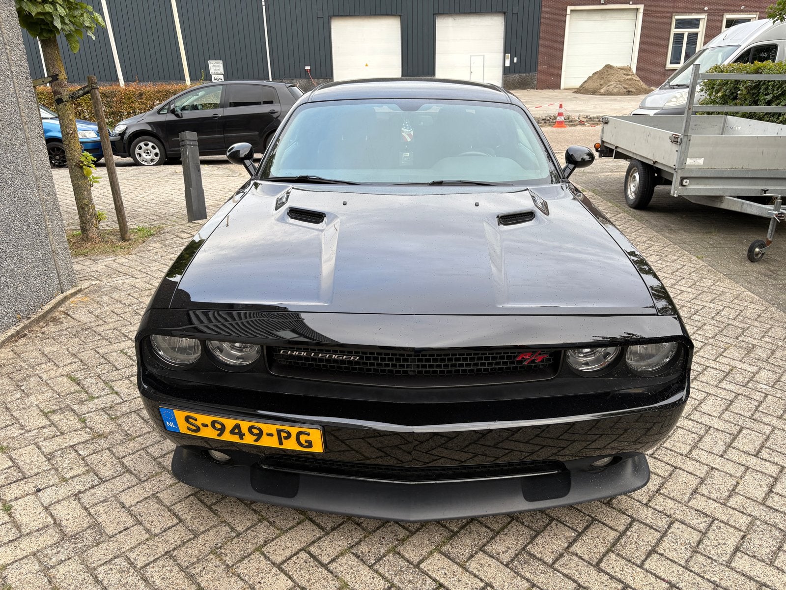 Dodge Challenger 5.7 HEMI – 2014 - automat, 5654 cc, Zwart, 5 stoelen, 1792 kg