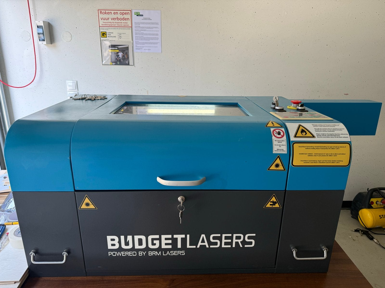 Budgetlasers co2 60W 30x50 laser BRM Lasers, Ophalen