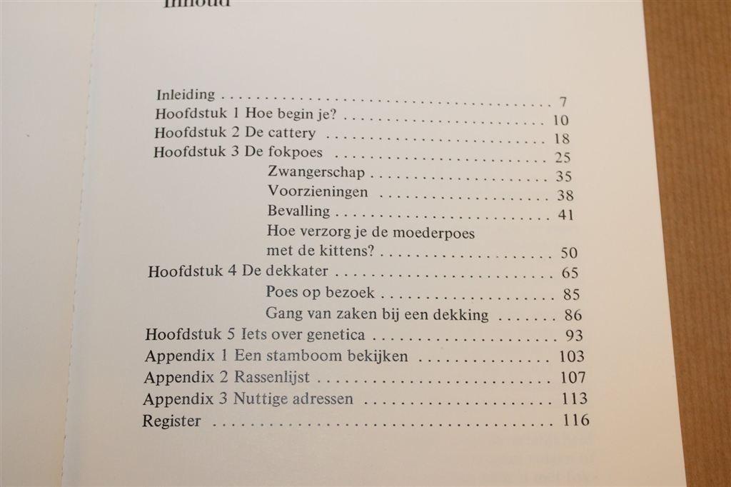 Het Fokken van Raskatten — Handleiding voor Beginners 1983, Ophalen of Verzenden, Gelezen, Paarden of Pony's