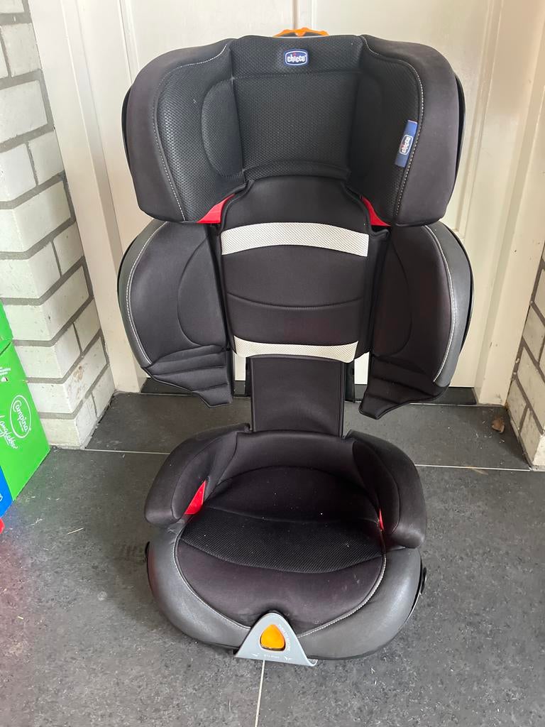 Chicco autostoel - Zwart/Grijs, Ophalen, 15 t/m 36 kg, Zijbescherming, Chicco