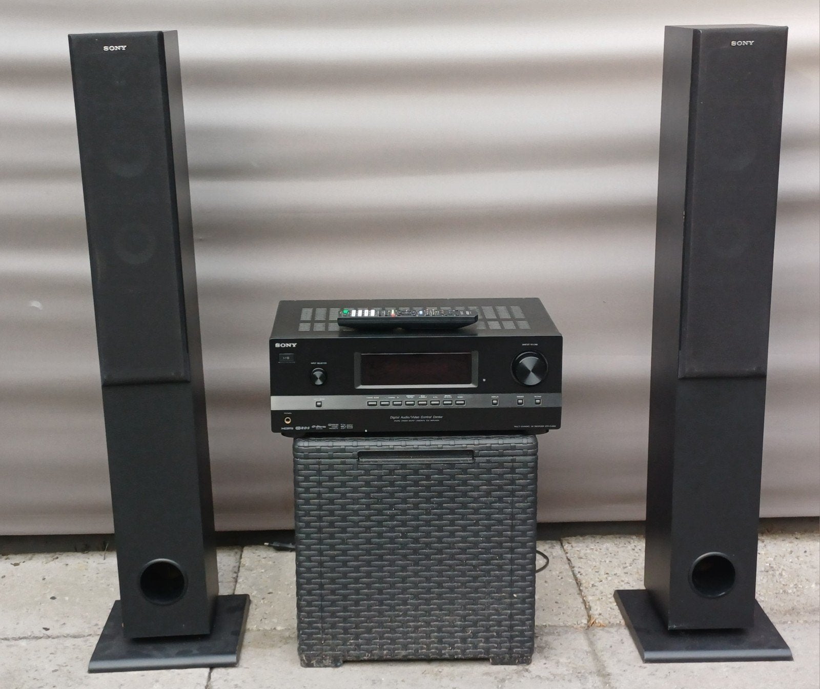 Sony tuner/ versterker met sony zuil luidspeakers, Ophalen, Gebruikt, Losse componenten, Sony