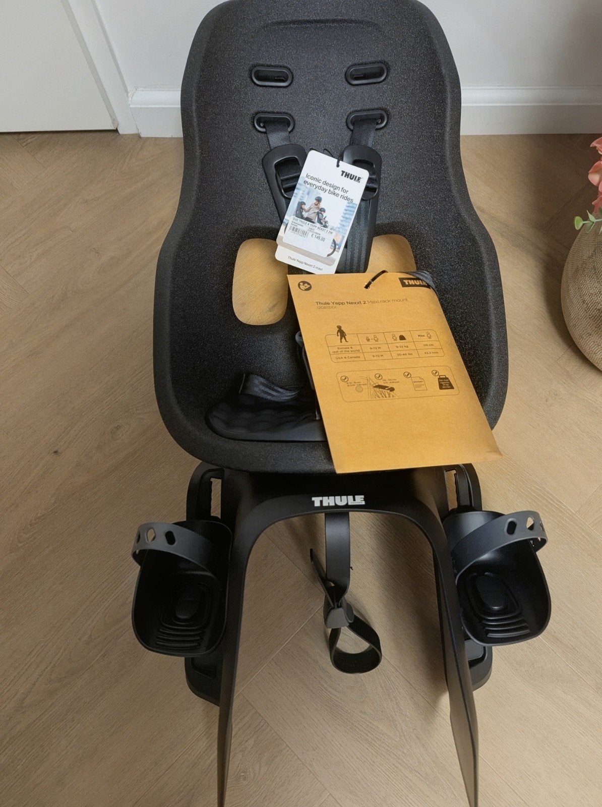 Thule - Kinderfiets- achter -stoeltje, Fietsen en Brommers, Ophalen, Achterzitje, Voetsteuntjes, Nieuw