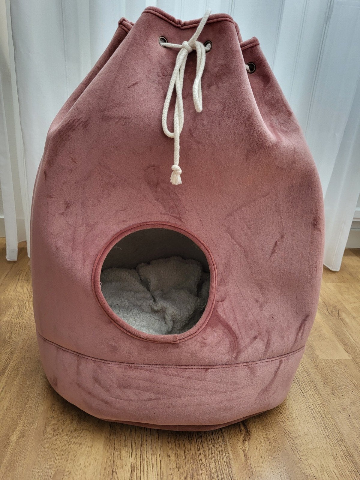 Kattenhuis Design by Lotte, Ophalen of Verzenden, Zo goed als nieuw, Stof