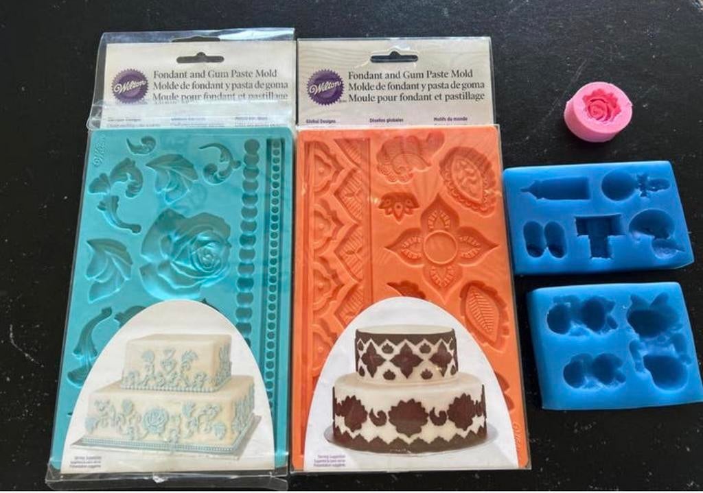 Siliconen mallen, Ophalen of Verzenden, Zo goed als nieuw, Taarten of Cupcakes, Versiering