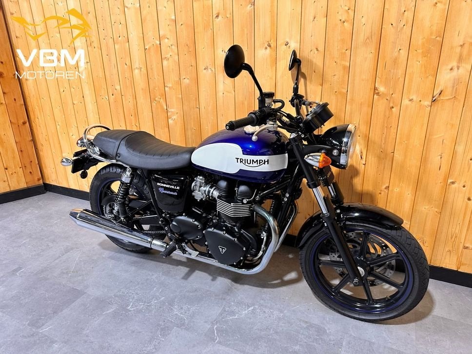 TRIUMPH BONNEVILLE T 100 Bonnevile-t100 Rijklaar!, 2 cilinders, Motorrijbewijs A, Bedrijf, Onbekend