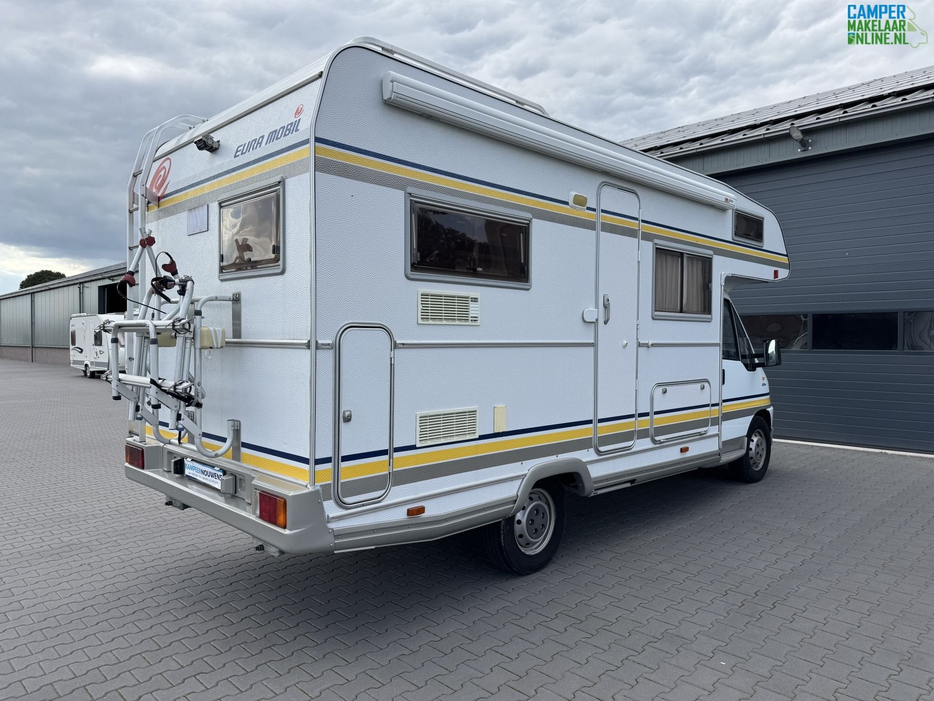Foto 4 van Eura Mobil Maxi 640 LS | Top staat | Goed onderhouden | Ruim