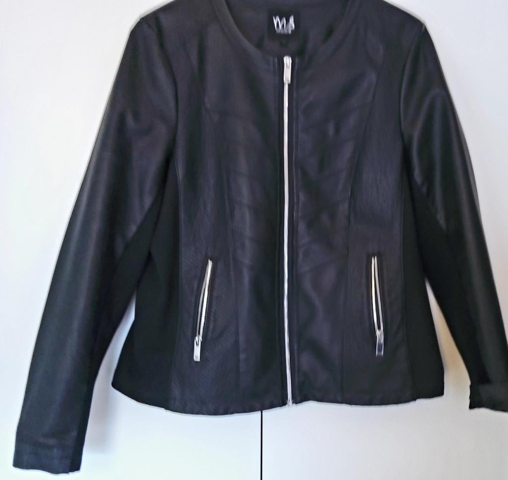 Lederlook jasje maat 42 met rekbare jersey details, Zwart, Maat 42/44 (L), Ophalen of Verzenden, Zo goed als nieuw