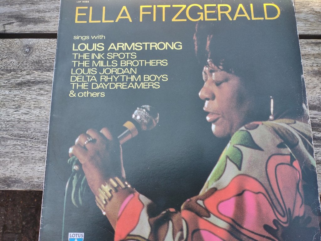 Lp - Ella Fitzgerald - Ella Fitzgerald ( sings with...), Ophalen of Verzenden, Zo goed als nieuw, Jazz, LP