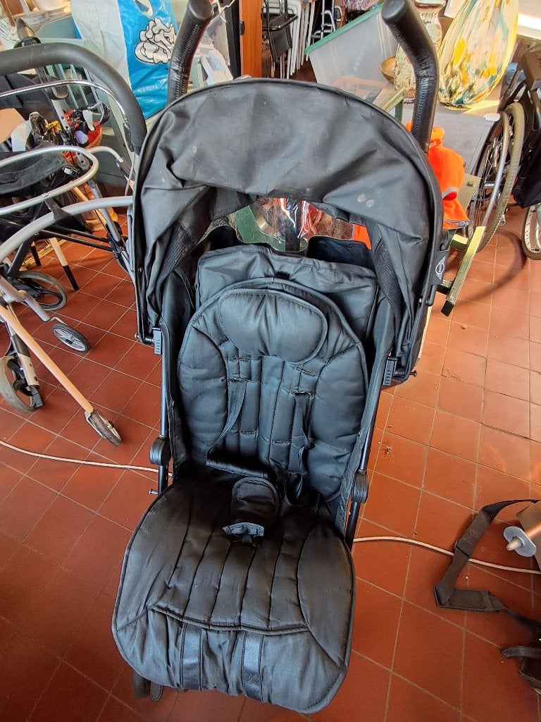 Inklapbare kinderbuggy zwart met zonnekap  CS27302, Kinderen en Baby's, Ophalen, Gebruikt, Overige merken, Zonnekap