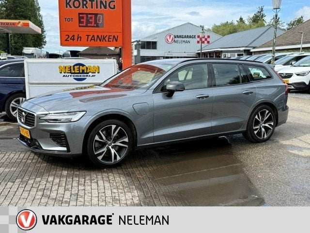 VOLVO V60 T8 390pk AWD PANORAMA R DESIGN TREKHAAK, Auto's, Automaat, 12 maanden, Gebruikt, Euro 6
