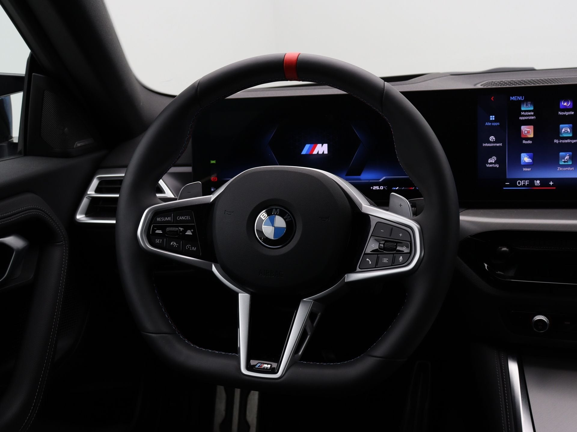 BMW 2 Serie M240i xDrive Coupé High Executive (bj 2025), Auto's, Automaat, Gebruikt, Met garantie (alle), Vierwielaandrijving