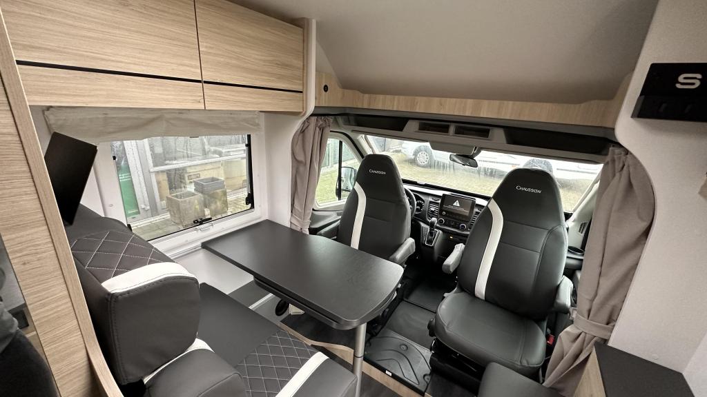 ALLEEN BIJ FOBBE CAMPERS NIEUW 2025 Chausson SportLine S697, Caravans en Kamperen, Automaat, Ringverwarming, Diesel, Tot en met 3