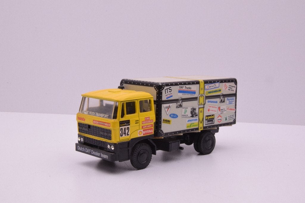 DAF 3600 Dakar  '' de Koffer  -  Jan de Rooy  ''  Lion Car, Ophalen of Verzenden, Zo goed als nieuw, Bus of Vrachtwagen, Lion Toys