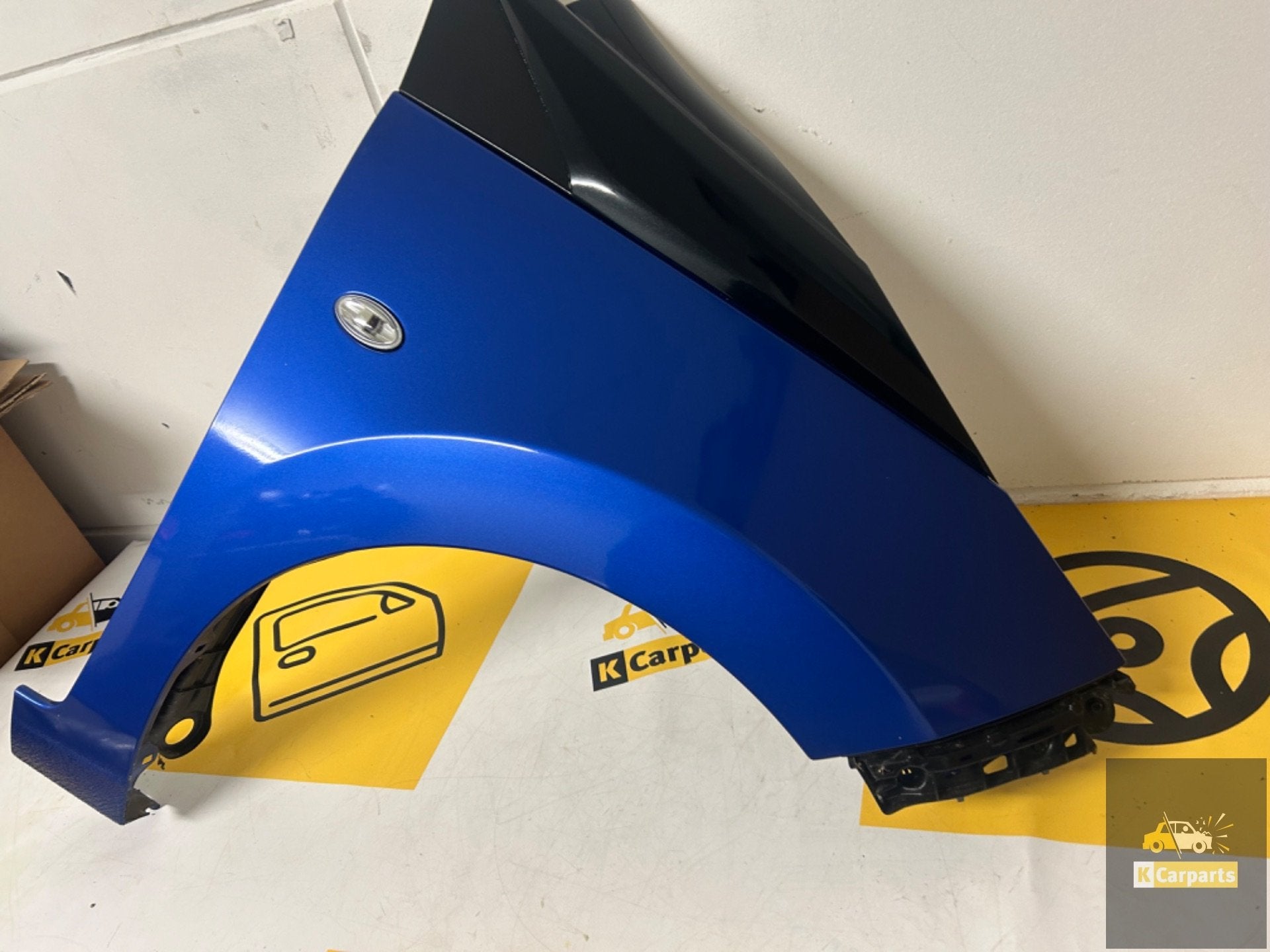 Zijscherm Toyota Aygo B40 rechts voor spatbord 8Y5 ETB, Info@toyota.co.jp, Gebruikt, Toyota Motor Corporation, Toyota