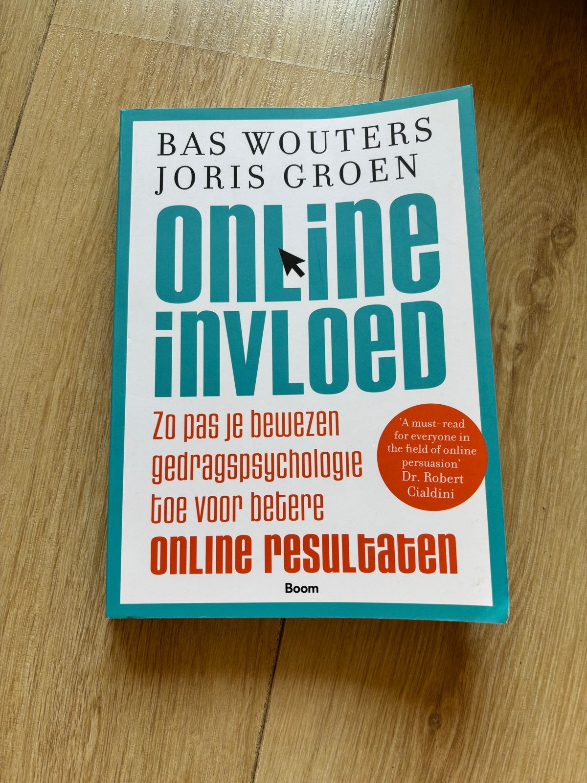 Online Invloed - Bas Wouters & Joris Groen, Ophalen of Verzenden, Zo goed als nieuw, E-commerce en Internet