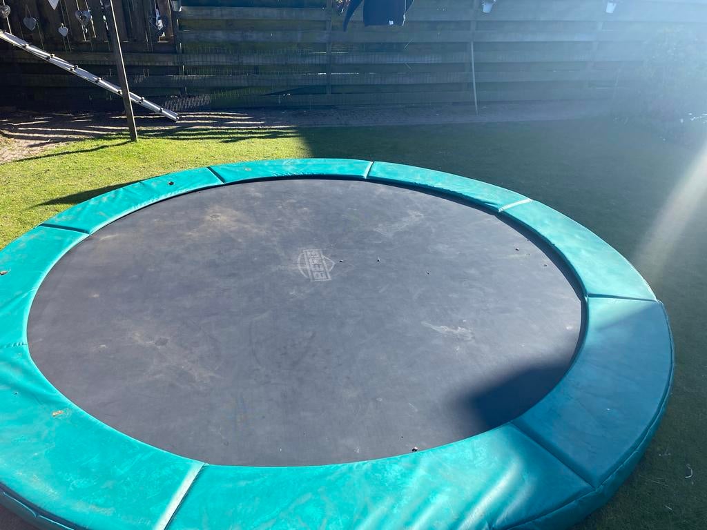 Berg Inground Trampoline 380 met V-vorm vering, Ophalen, Gebruikt