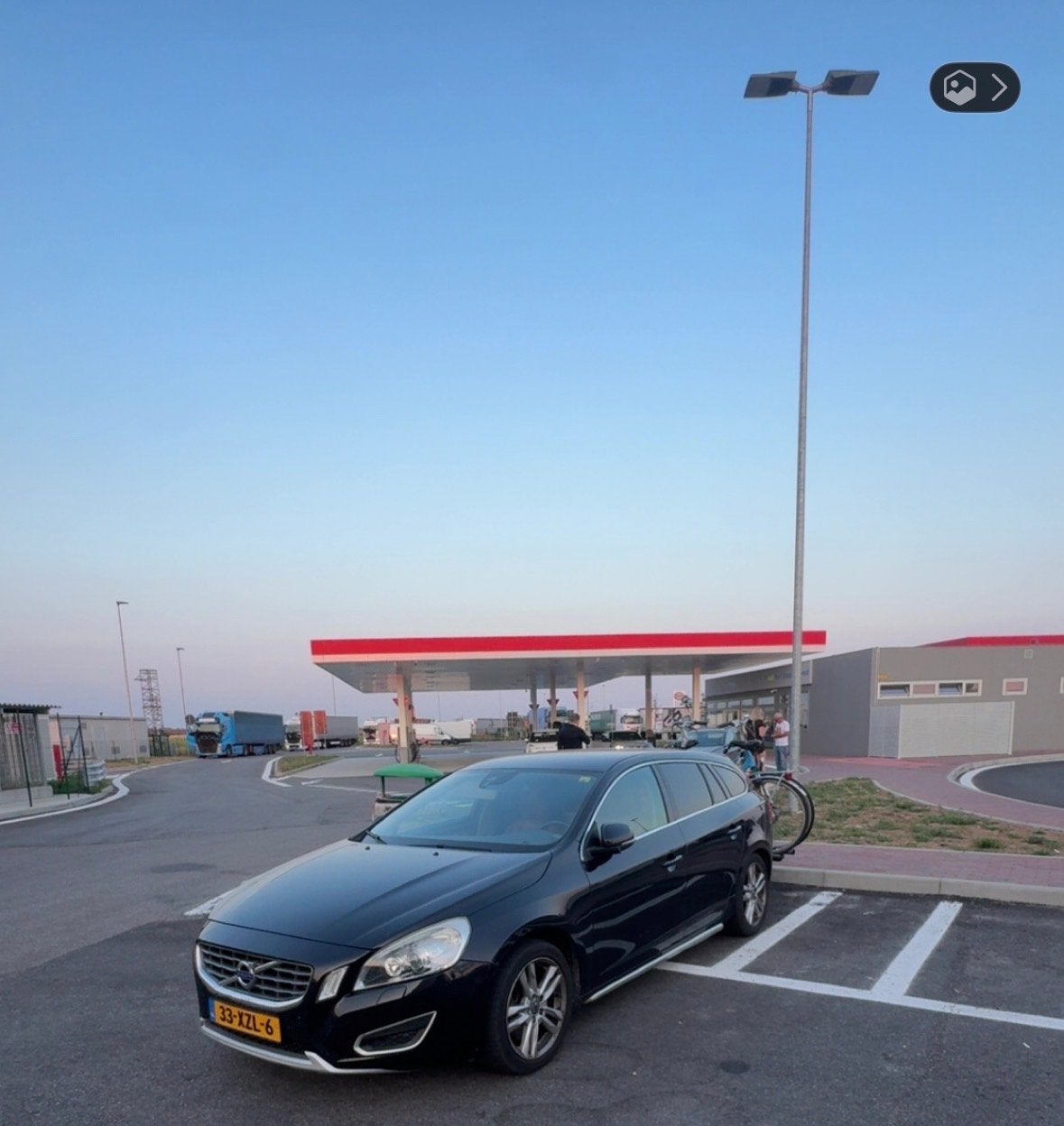 Volvo V60 T5 240pk Powershift 2012 Zwart, Ophalen, Zo goed als nieuw