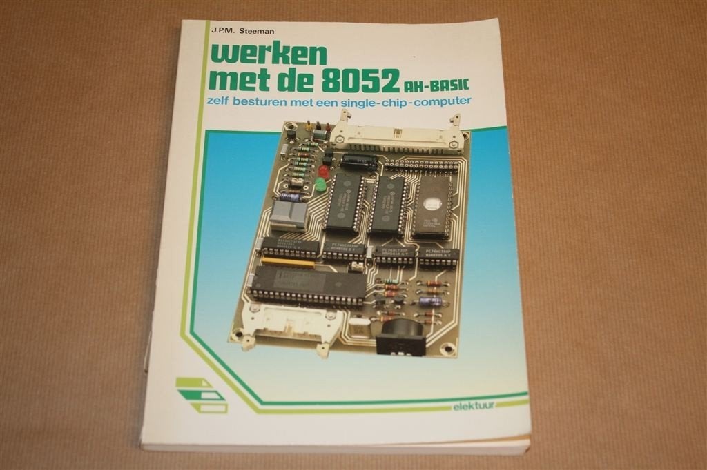 Werken met de 8052 AH-Basic - Single-Chip-Computer, Ophalen of Verzenden, Zo goed als nieuw, Internet of Webdesign