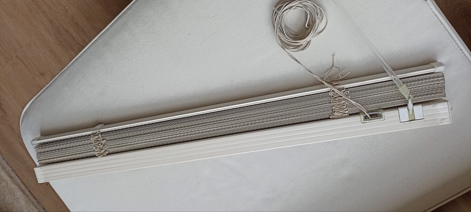 Luxaflex jaloezie, breedte 75 cm, lengte 160 cm, Ophalen, Gebruikt, Overige typen, Minder dan 250 cm