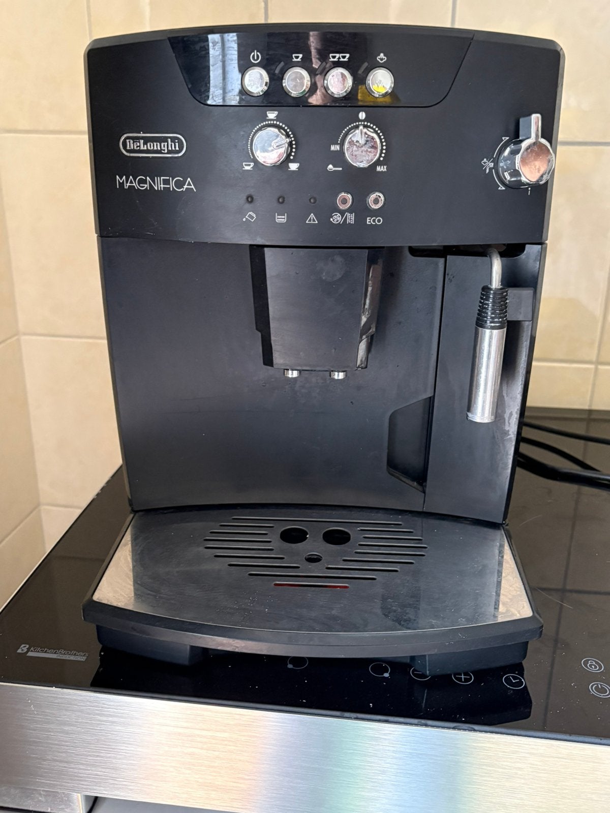 Delonghi Magnifica Esam 4000