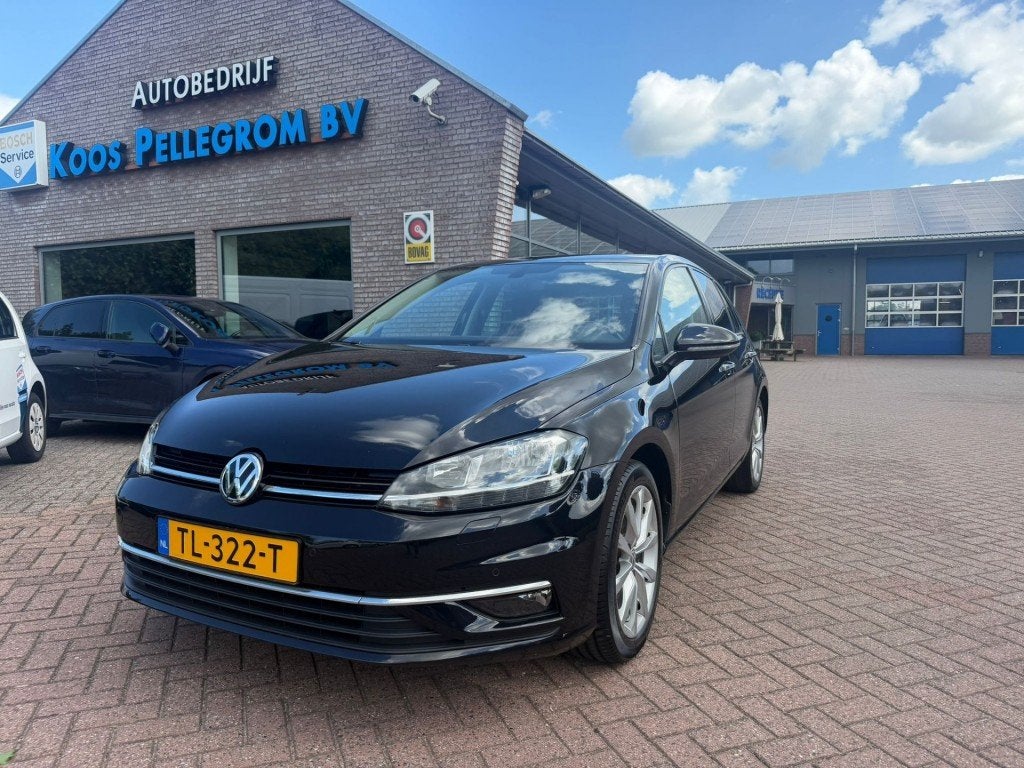 Volkswagen GOLF 2.0 TDI HL BNS R, Auto's, Volkswagen, Voorwielaandrijving, 4 cilinders, 150 pk, Electronic Stability Program (ESP)