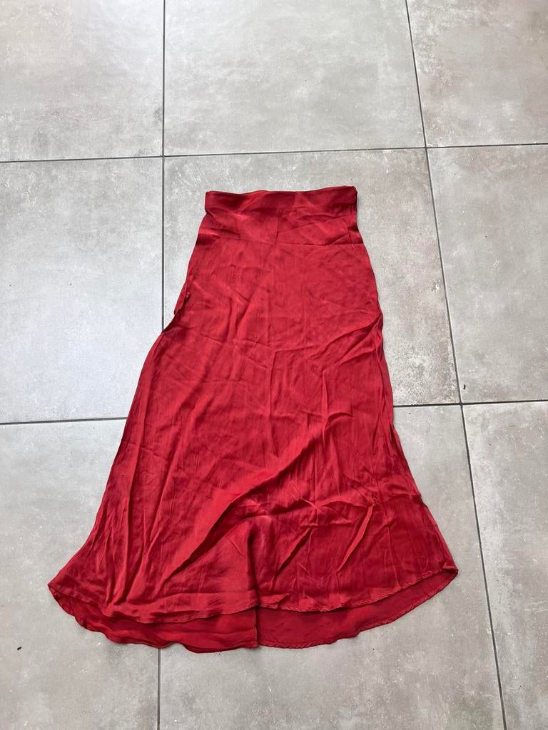 SILVERCREEK ORANJE SATIJNEN SATIJN MIDIROK MIDI LANGE ROK S, Oranje, Ophalen of Verzenden, Zo goed als nieuw, Maat 36 (S)