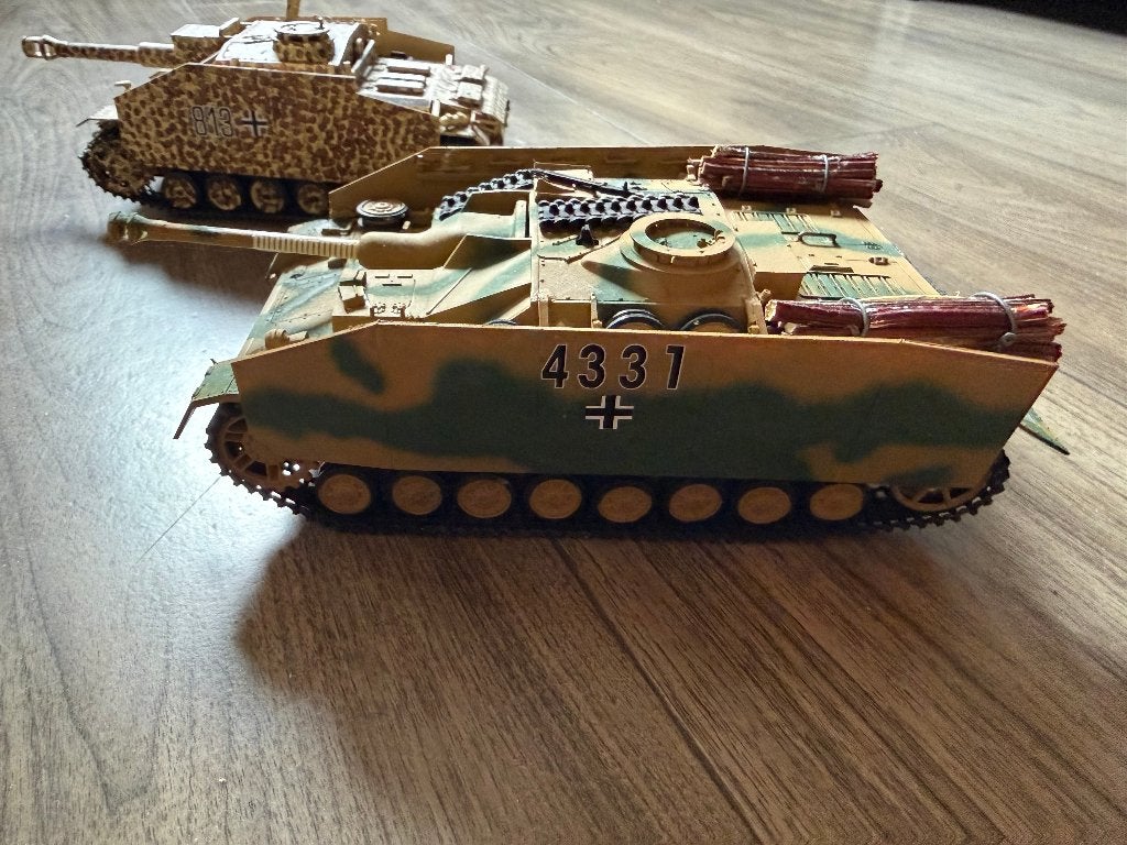 stug modelbouw, Tank, Groter dan 1:32, Ophalen of Verzenden, Zo goed als nieuw