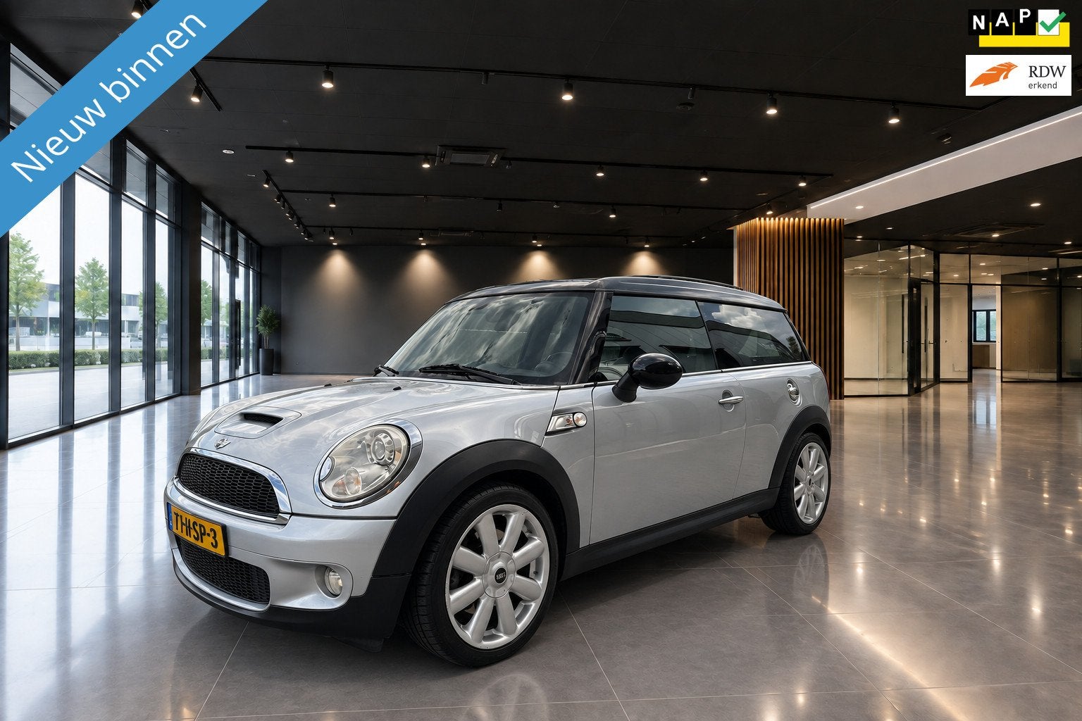 Mini Mini Clubman 1.6 C S CHILI 2X PANORAMA FULL, Auto's, Voorwielaandrijving, Gebruikt, 4 cilinders, 4 stoelen