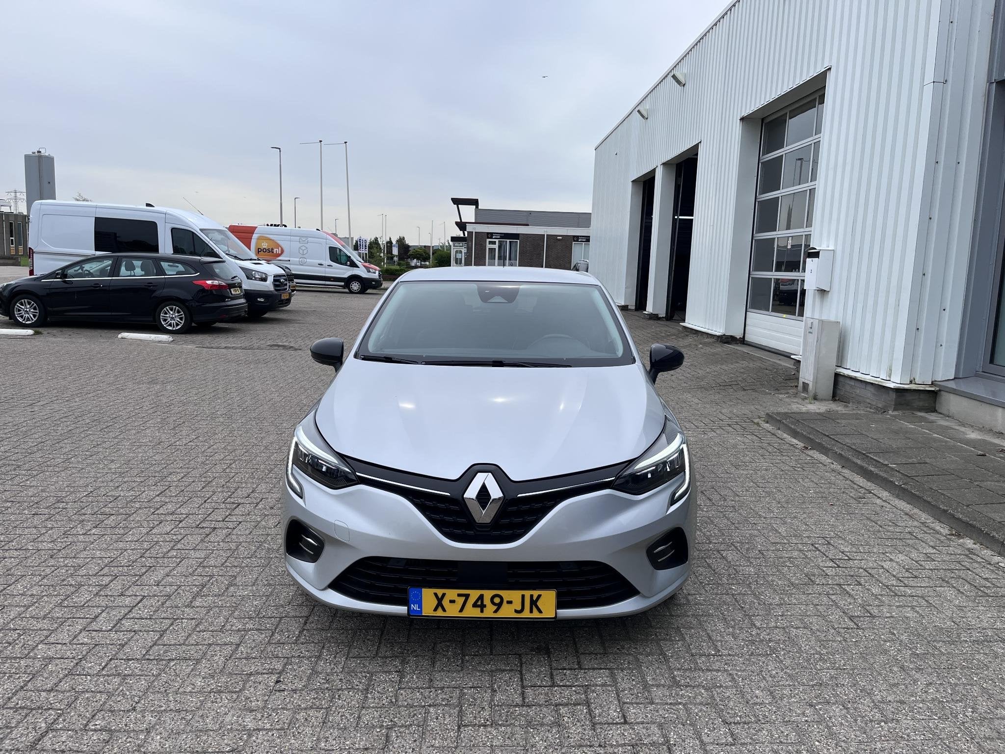 Renault Clio 1.0 TCe Intens 100pk | Navigatie | Pack Style |, Auto's, Renault, Voorwielaandrijving, 101 pk, Gebruikt, 580 kg